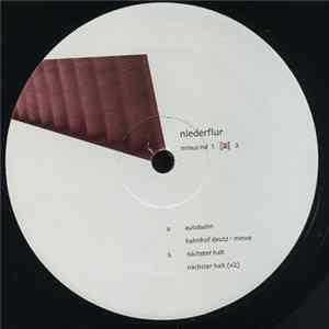 Niederflur - Autobahn flac