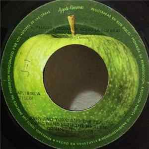 John Lennon & Yoko Ono, The Plastic Ono Band - Happy Xmas (War Is Over) / Listen, The Snow Is Falling flac