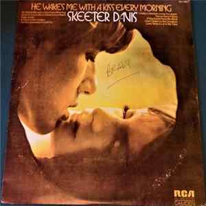 Skeeter Davis - He Wakes Me With A Kiss Every Morning flac